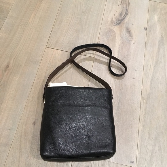 oroton sling bag